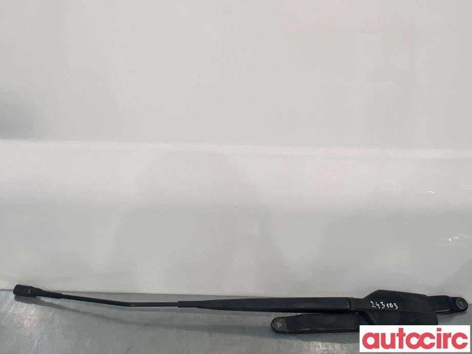 Viskerarmer frontrute til Mercedes Vito, 2014-->> (W447) (W447) (MERCEDES|A4478200100)