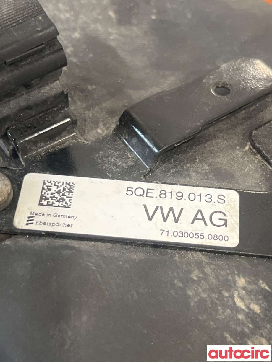 Motorvarmer elektrisk til VW e-Golf 2014-2017 (Fase 1)  (VOLKSWAGEN|5QE819013AD|710300380700|12E963231F)