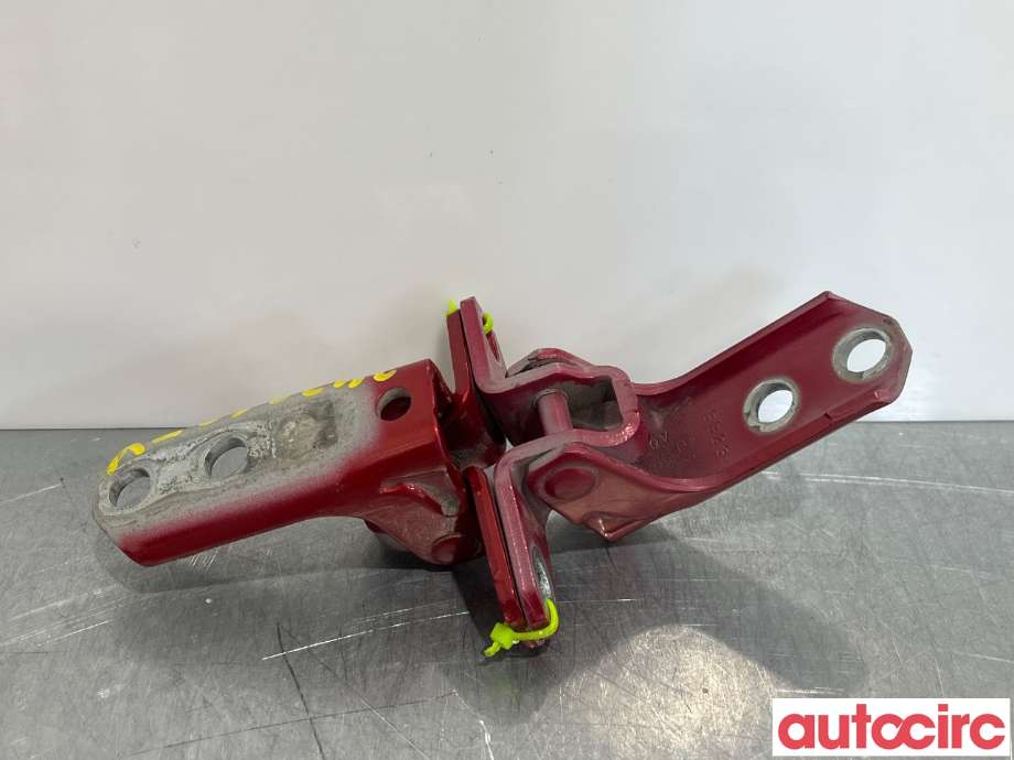 Hengsler til Mitsubishi Outlander, 2015-->> (Type III, Fase 2)  (MITSUBISHI|5702A064)