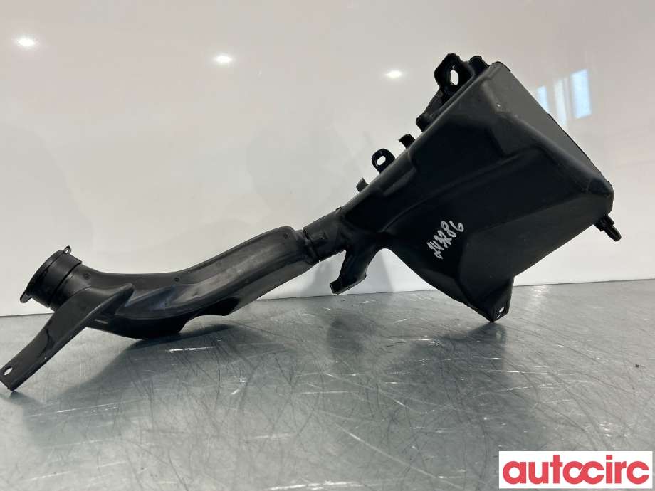 Spylertank til Tesla Model Y 2021-2024 (Type I) (TESLA|1607948-00-B|)