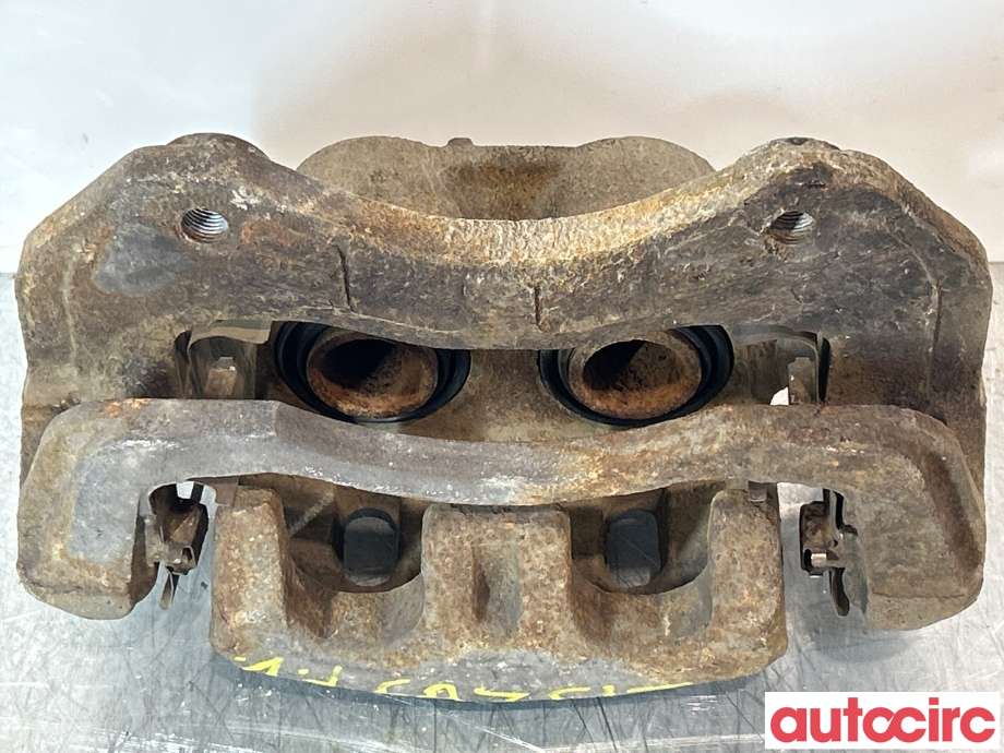 Bremsecaliper venstre foran til Mitsubishi Outlander 2015-->> (Type III, Fase 2)  (MITSUBISHI|MR370775|)