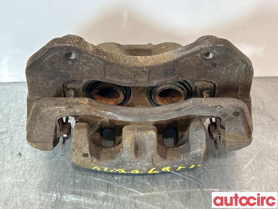 Bremsecaliper høyre foran til Mitsubishi Outlander 2015-->> (Type III, Fase 2)  (MITSUBISHI|MR370776|)