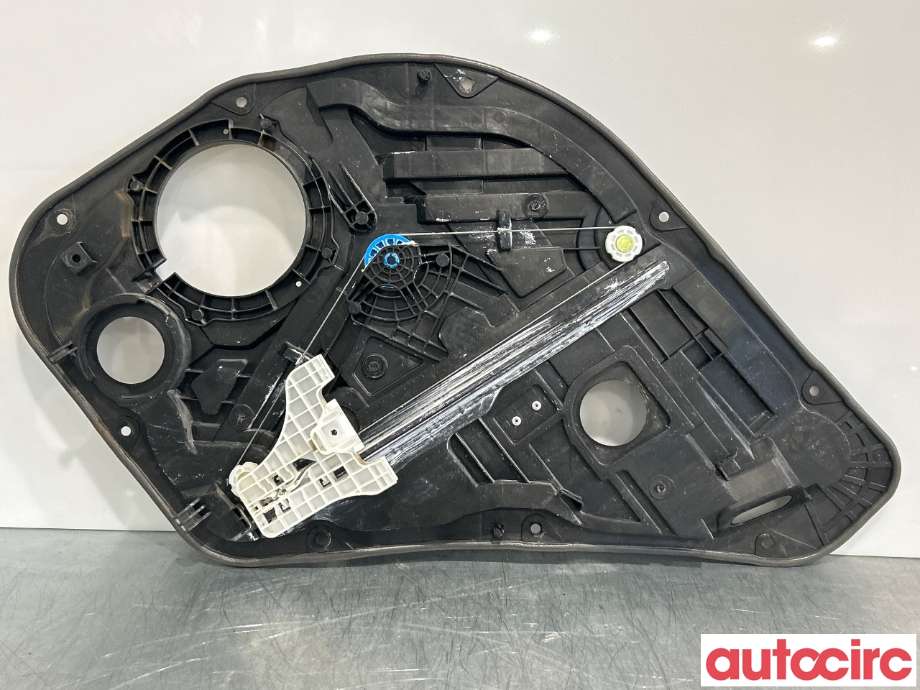 Ruteheis til Kia Niro, 2016-2021  (KIA|83471Q4000)