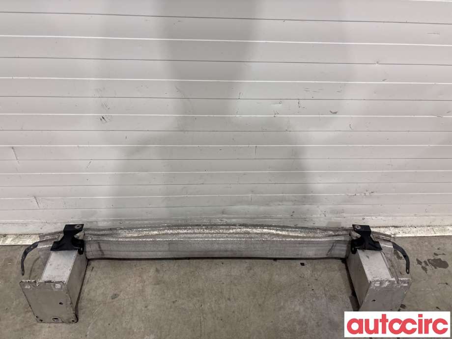 Støtfangerforsterkning foran til Audi Q5 2012-2017 (Type I, Fase 2)  (AUDI|8R0807113B|)