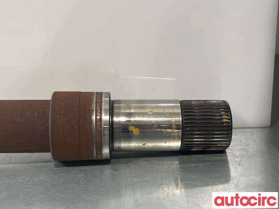 Drivaksel høyre foran til Ford Transit Custom 2013-2023 (Type I)  (FORD|2323888||BK21-3B436-AD)