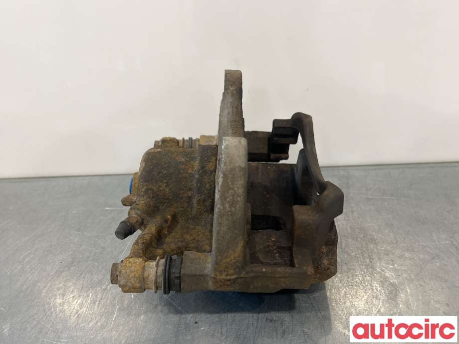 Bremsecaliper venstre foran til Audi A3 2016-2020 (Type III, Fase 2)  (AUDI|8V0615123D|)