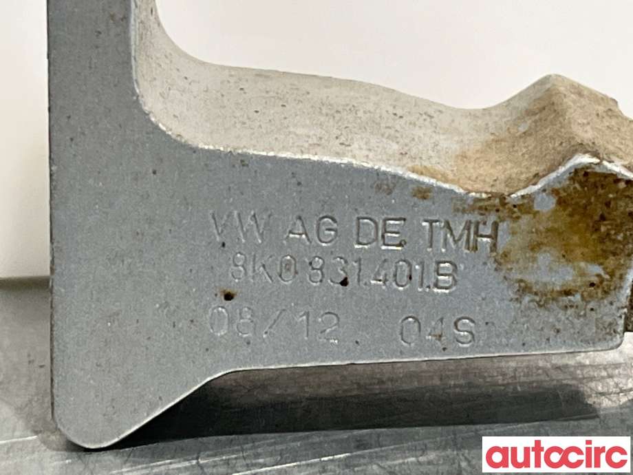 Hengsler til Audi Q5 2012-2017 (Type I, Fase 2)  (AUDI|8K0831401B)