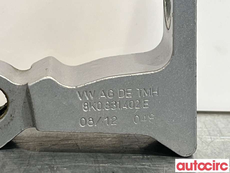 Hengsler til Audi Q5 2012-2017 (Type I, Fase 2)  (AUDI|8K0831402E)