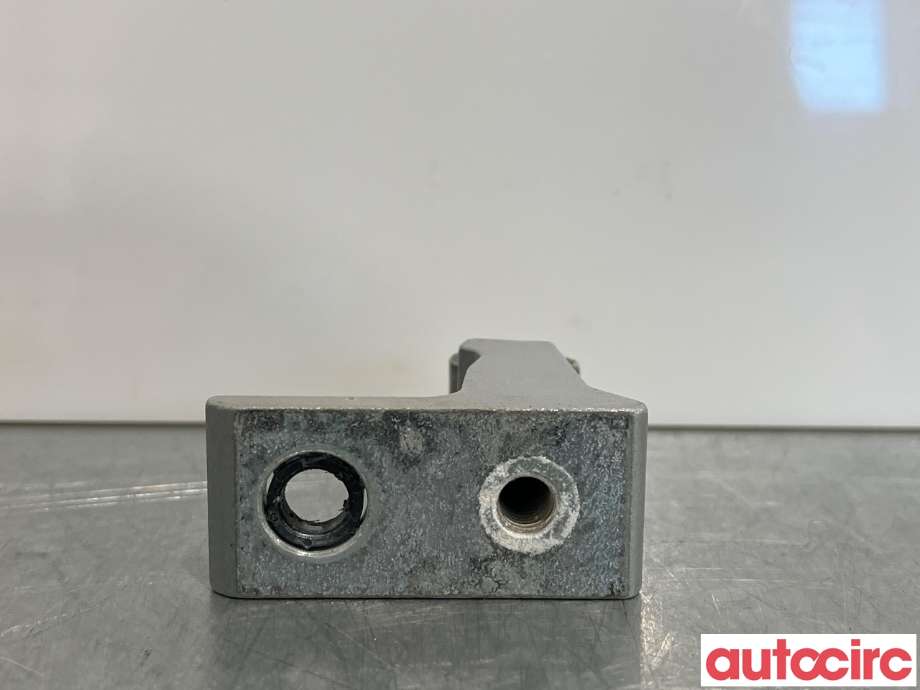 Hengsler til Audi Q5 2012-2017 (Type I, Fase 2)  (AUDI|8K0831402E)