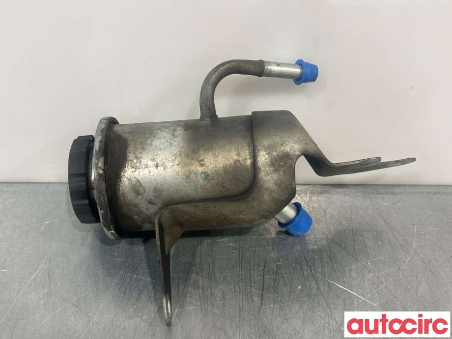 Servo oljebeholder til Toyota Land Cruiser 120 2002-2009  (TOYOTA|4436035160|)