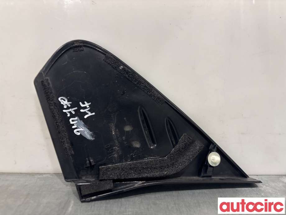 Diverse deler til Toyota Prius 2016-2023 (Type IV) (combi) (combi) (TOYOTA|6011847020|)