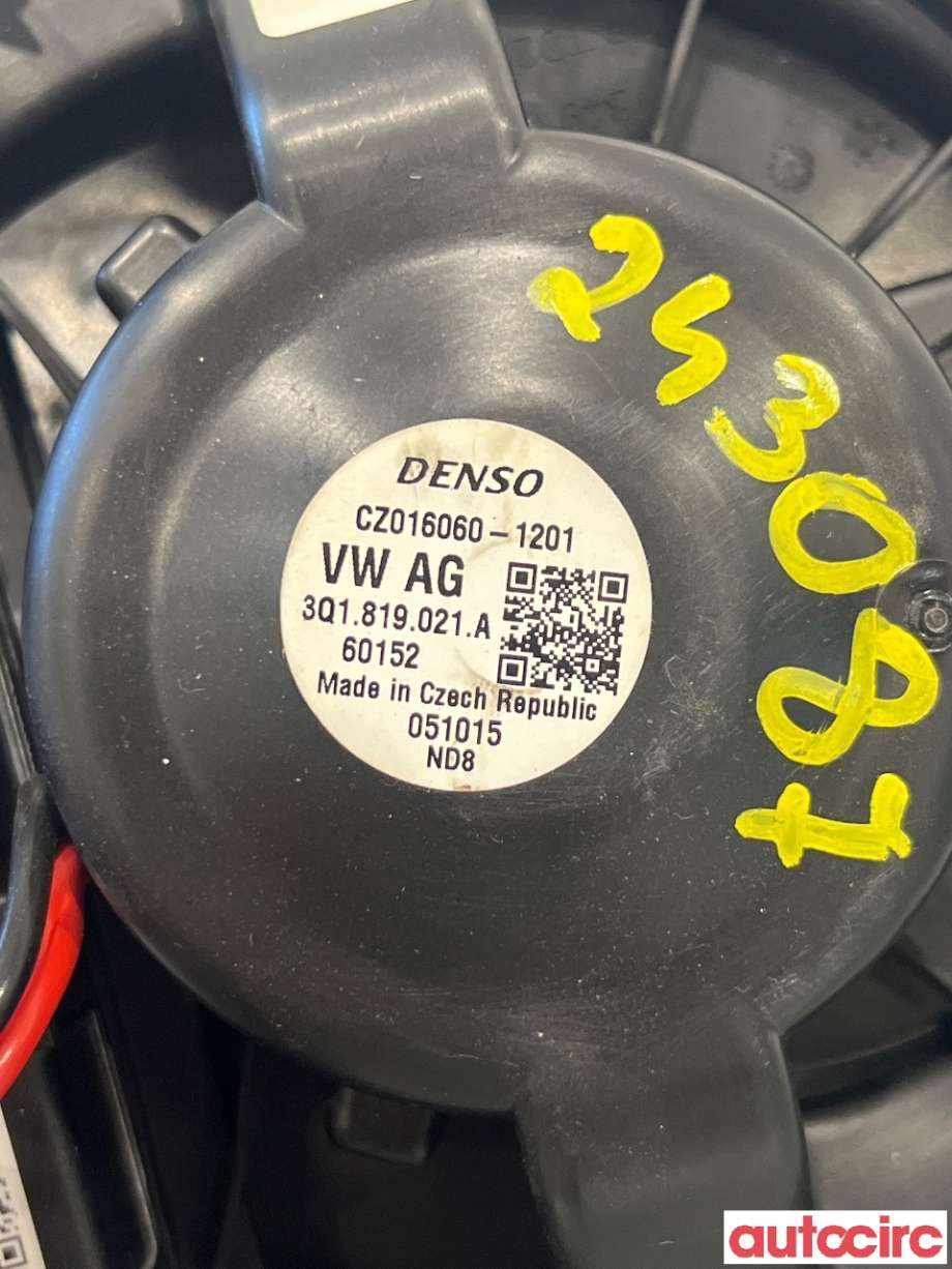 Varmeapparat motor til VW Passat 2015-2019 (Fase 1) (B8) (B8) (VOLKSWAGEN|5WB819021D||3Q1819021A)