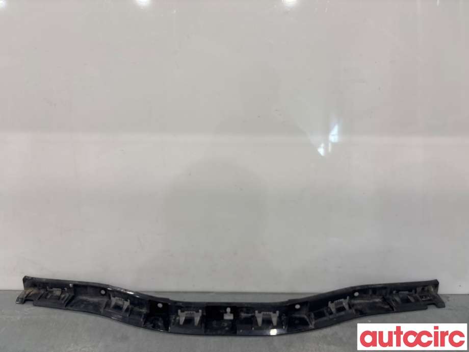 Diverse deler til Ford Mondeo 2014-2019 (Type V, Fase 1)  (FORD|2071692|DS73-17B861-SG)