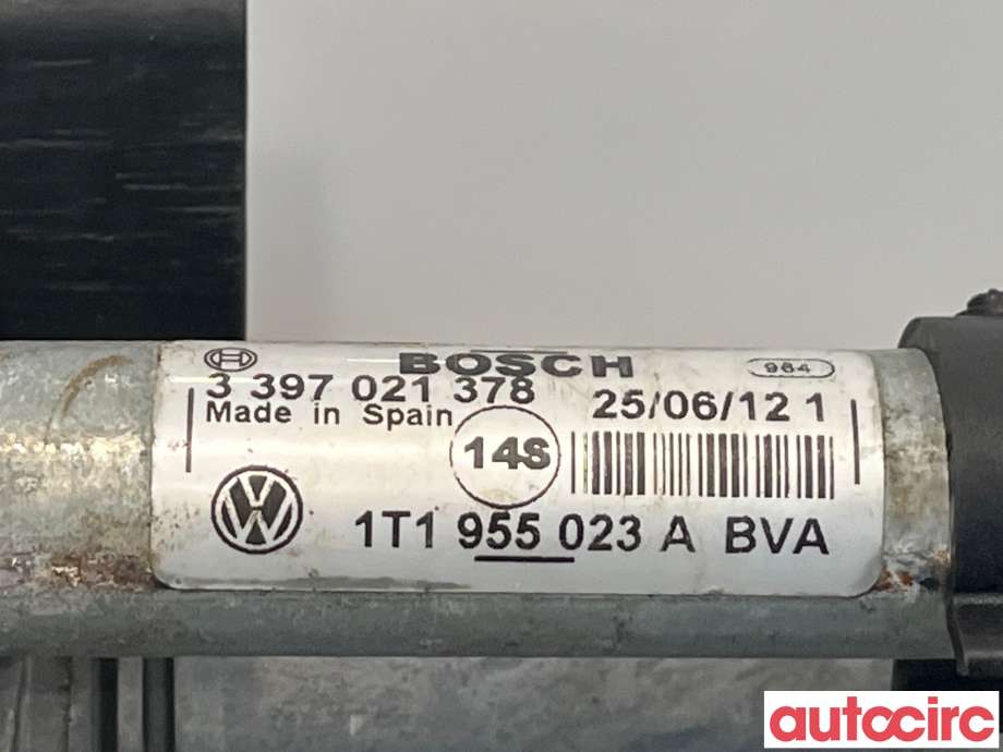 Viskermotor frontrute til VW Caddy 2010-2015 (Type III, Fase 2)  (VOLKSWAGEN|1T1955023A)