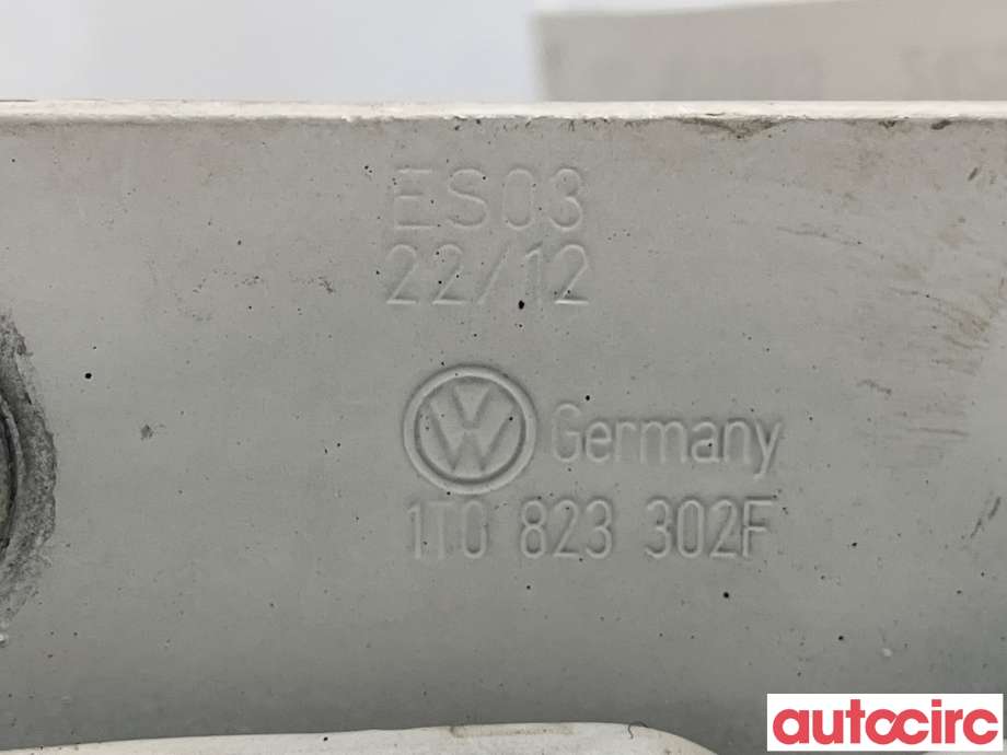 Panserhengsler til VW Caddy 2010-2015 (Type III, Fase 2) (VOLKSWAGEN|1T0823302E)