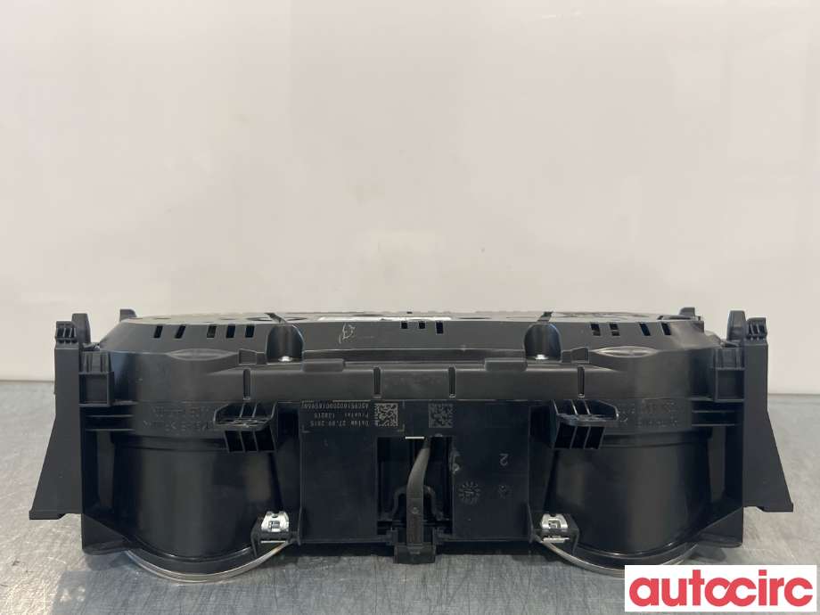 Instrumentpanel til VW Passat 2015-2019 (Fase 1) (B8) (B8) (VOLKSWAGEN|3G0920751A|)