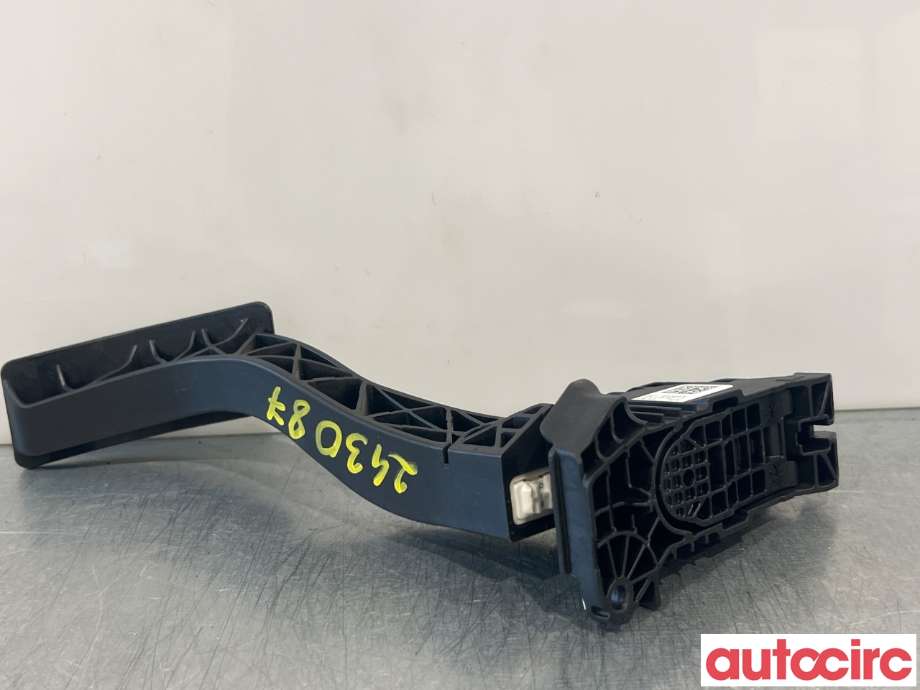 Pedal gass til VW Passat 2015-2019 (Fase 1) (B8) (B8) (VOLKSWAGEN|5Q1723503K||5Q1723503H)