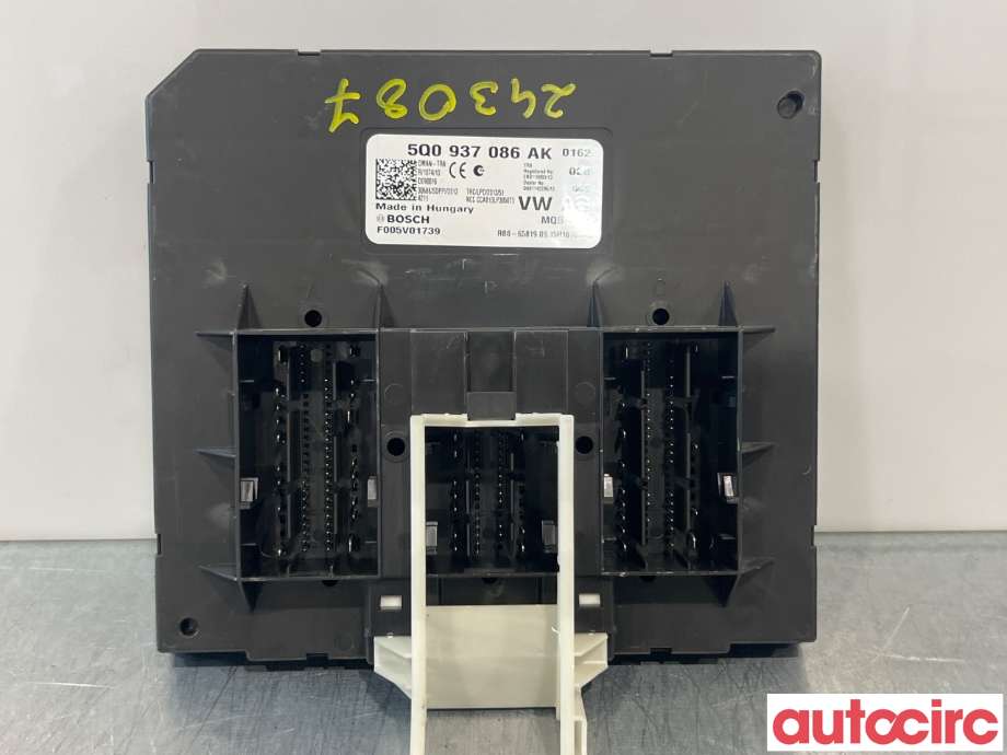 Styreenhet comfort (BCM) til VW Passat 2015-2019 (Fase 1) (B8) (B8) (VOLKSWAGEN|5Q0937086AK|F005V01739)