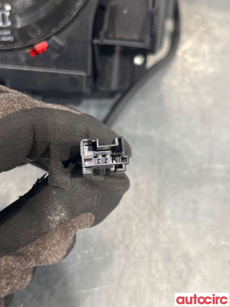 Bryter combi til Peugeot Partner 2019-->> (Type III)  (PEUGEOT|98262595ZD|)