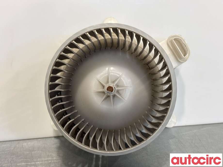 Varmeapparat motor til Toyota Prius +7, 2012-2020 (Type III) (stasjonsvogn) (stasjonsvogn) (TOYOTA|8710347041)