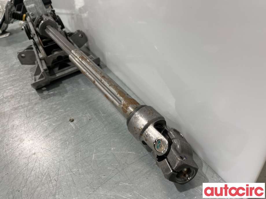 Rattaksel til Volvo XC60 2017-->> (Type II)  (VOLVO|31476844||32283499)