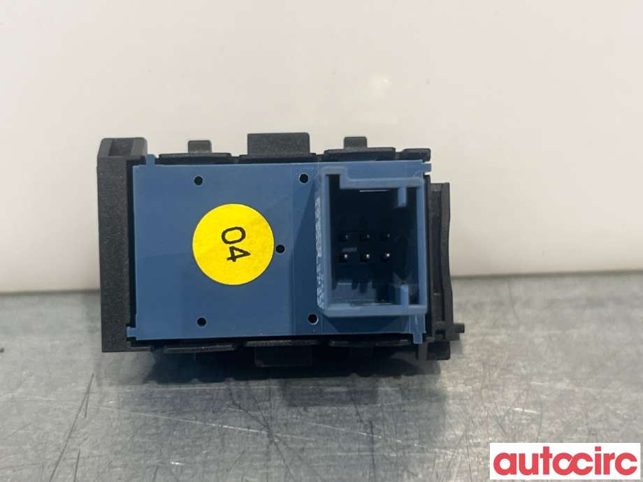 Bryter Antispinn til Peugeot Partner 2019-->> (Type III)  (PEUGEOT|98170276ZD||9817027677)