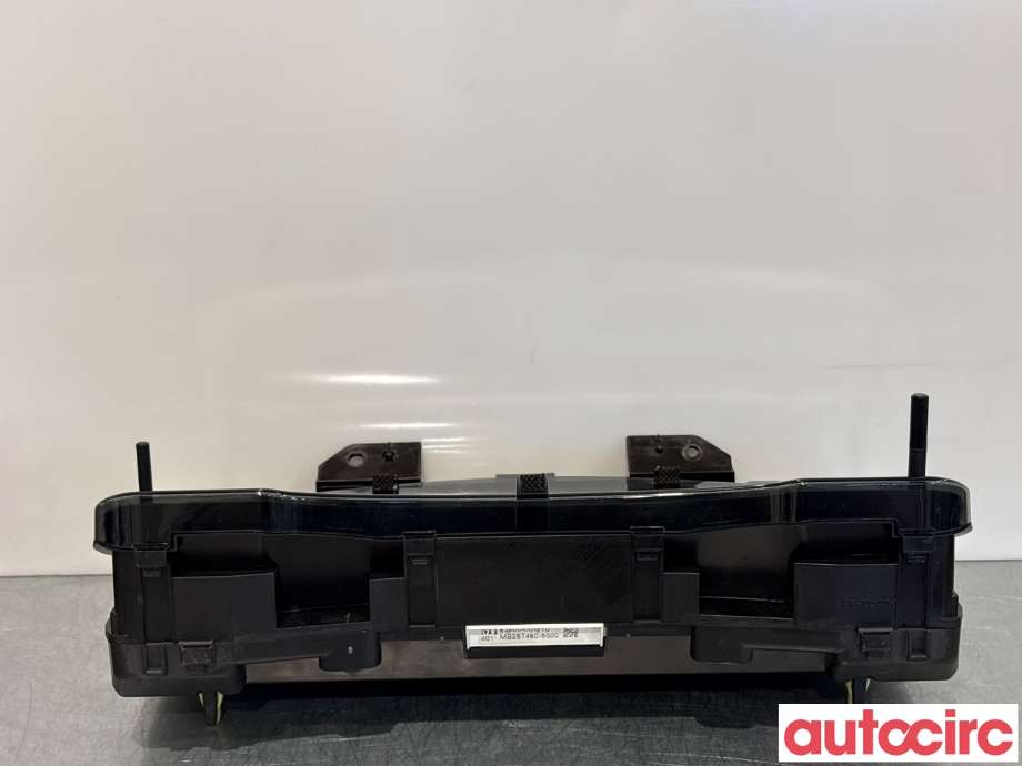 Instrumentpanel til Toyota Avensis 2009-2015 (Type III, Fase 1) (TOYOTA|8380005M10|MB257460-5000|83800-05M10)