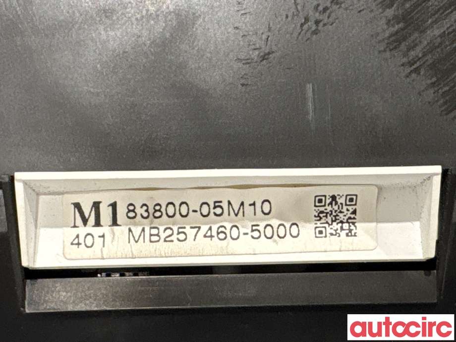 Instrumentpanel til Toyota Avensis 2009-2015 (Type III, Fase 1) (TOYOTA|8380005M10|MB257460-5000|83800-05M10)