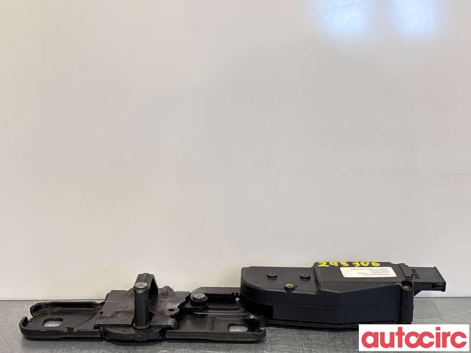 Sentrallås bakluke til Audi Q5 2012-2017 (Type I, Fase 2)  (AUDI|4F9827383E|0389124|4F9827383G)