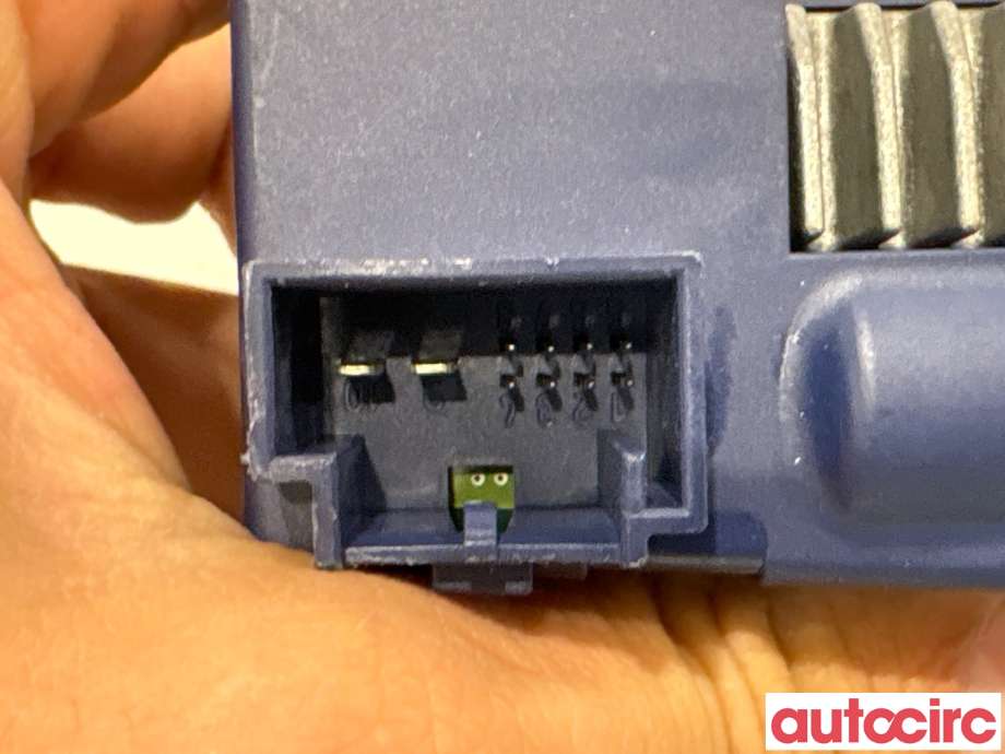 Baklukeåpner motor til Audi Q5 2012-2017 (Type I, Fase 2) (AUDI|8R0827852D|E5110180T|8R0827852)