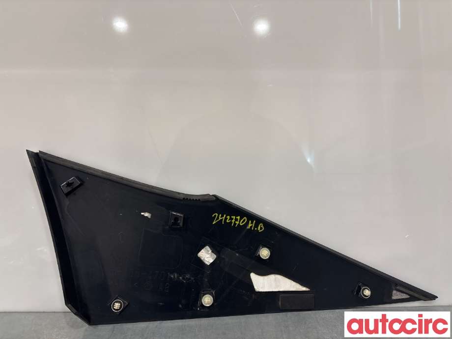 Lister til Toyota Prius 2016-2023 (Type IV) (combi) (combi) (TOYOTA|6250547012|)