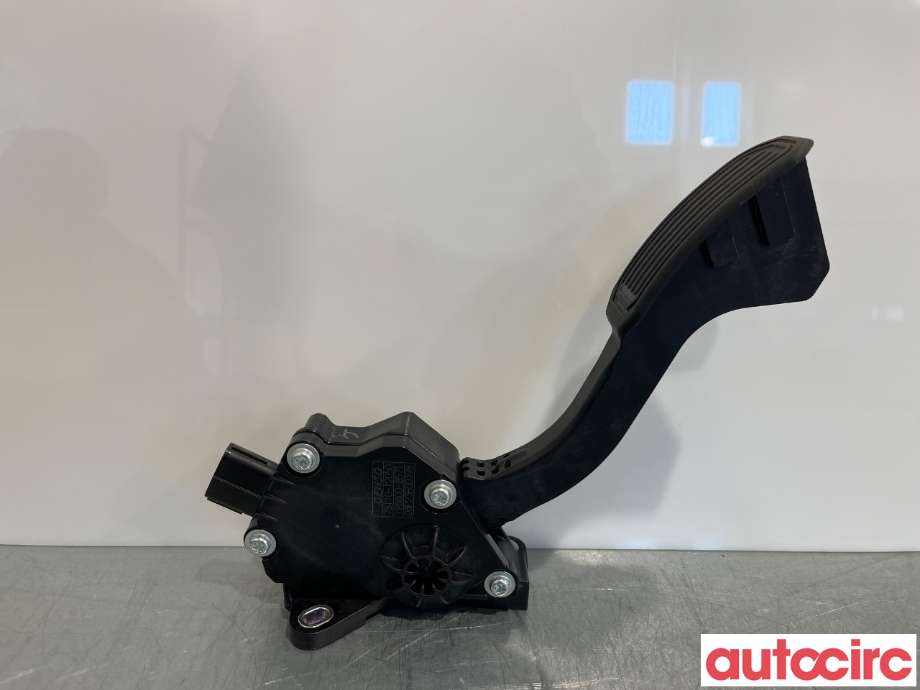 Pedal gass til Toyota Prius +7 2012-2020 (Type III) (stasjonsvogn) (stasjonsvogn) (TOYOTA|7811012050)