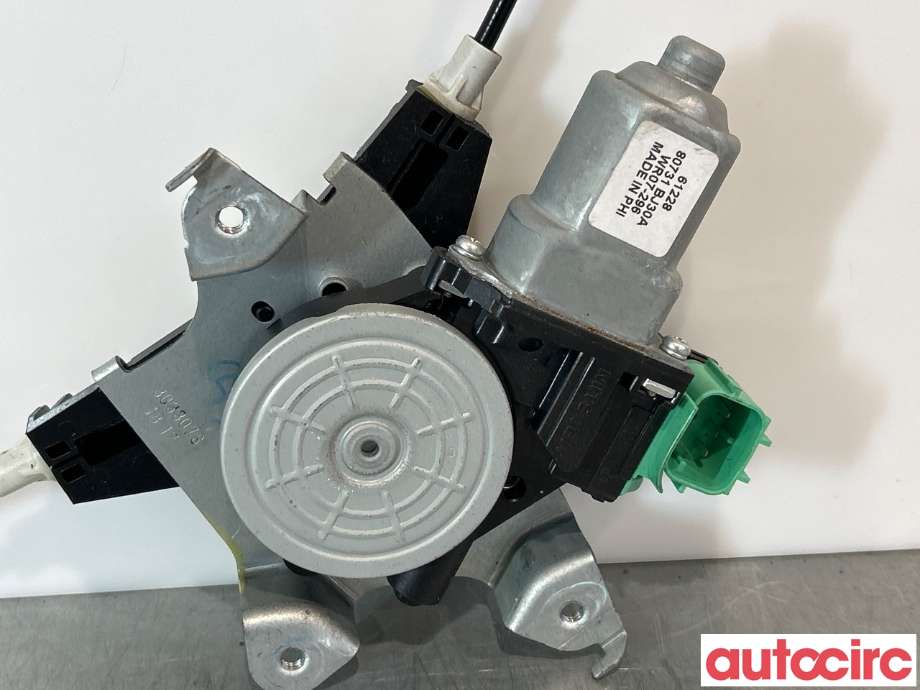Ruteheis venstre foran til Nissan NV200 2010-2019  (NISSAN|80721BJ00B|80731BJ30A|80701BJ30B0C)