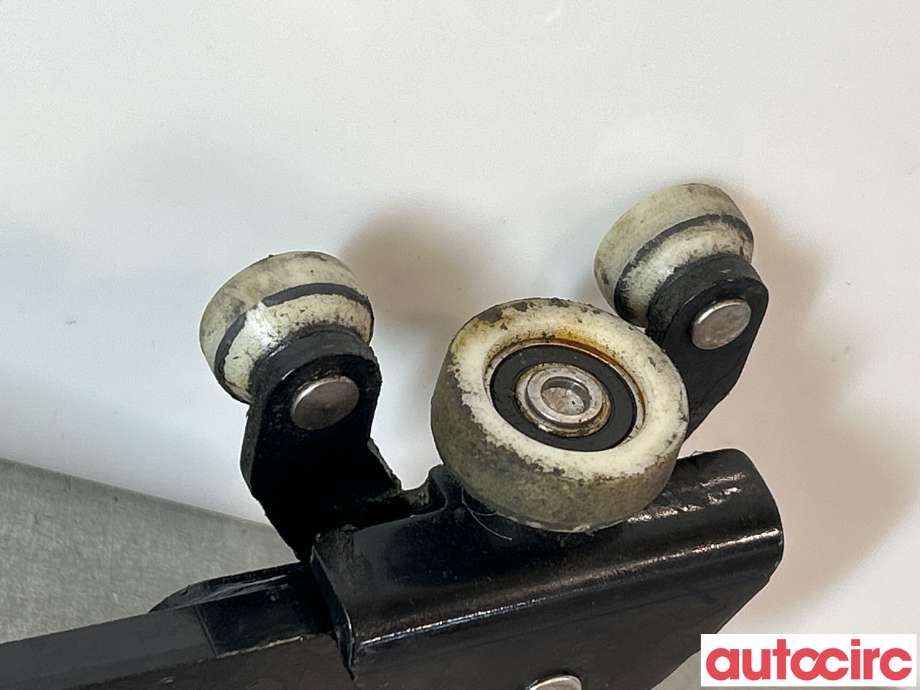 Diverse deler til VW Caddy 2015-2020 (Type III, Fase 3)  (VOLKSWAGEN|2K0843398B|)