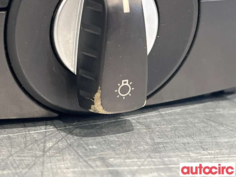 Bryter lys til BMW X5 2007-2013 (E70) (E70) (BMW|61319134726|9134726)