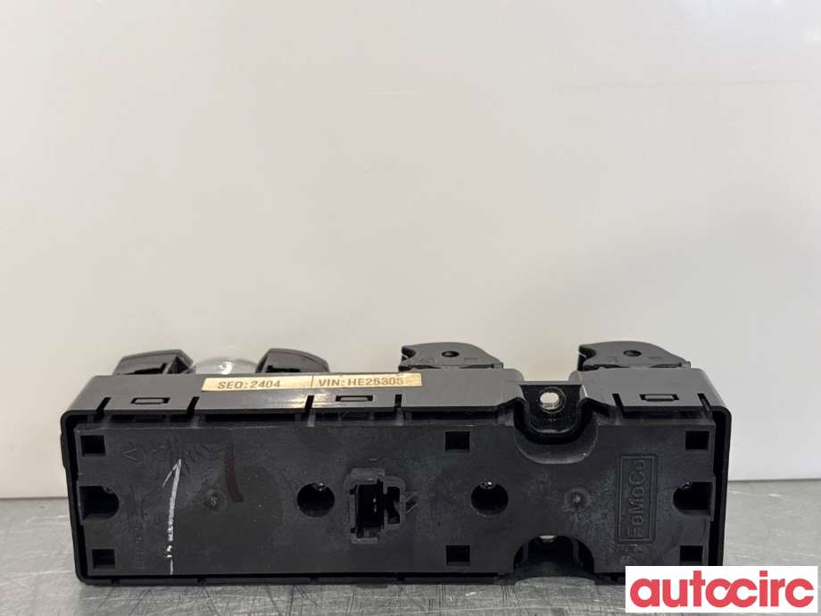 Bryter ruteheis til Ford Mondeo 2014-2019 (Type V, Fase 1)  (FORD|1946785||DG9T-14540-DDW)