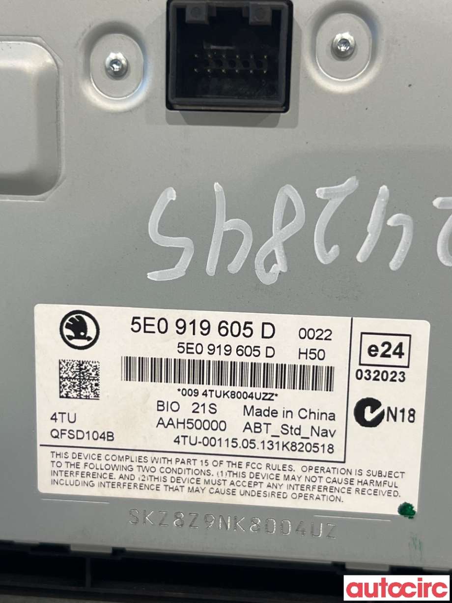Multimedia display (MCU - Media Controller Unit) til Škoda Octavia 2013-2016 (Type III, Fase 1)  (SKODA|5E0919605D|)