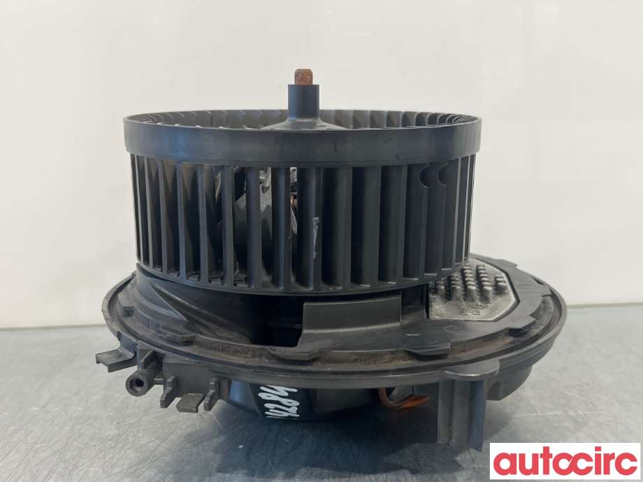 Varmeapparat motor til Škoda Octavia 2013-2016 (Type III, Fase 1) (SKODA|5Q1819021J||5Q0907521D)