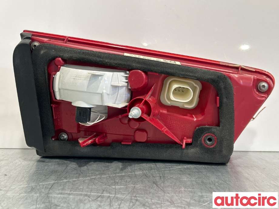Baklykt høyre indre til Audi A6, Allroad 2012-2014 (Type III, Fase 1) (C7) (C7) (AUDI|4G9945094B|)