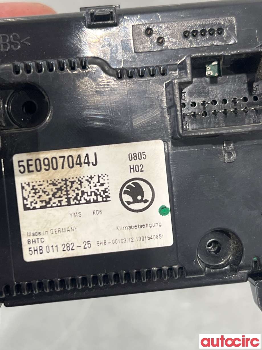 Varmeapparat betjening til Škoda Octavia 2013-2016 (Type III, Fase 1) (SKODA|5E0907044J|)