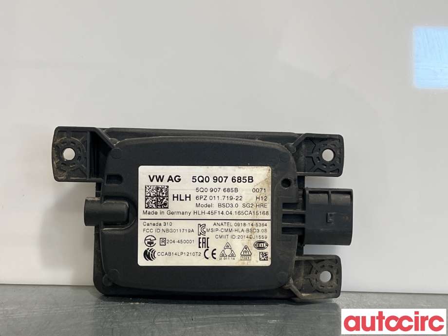Sensor radar til Škoda Superb 2015-->> (Type III)  (SKODA|5Q0907685B)