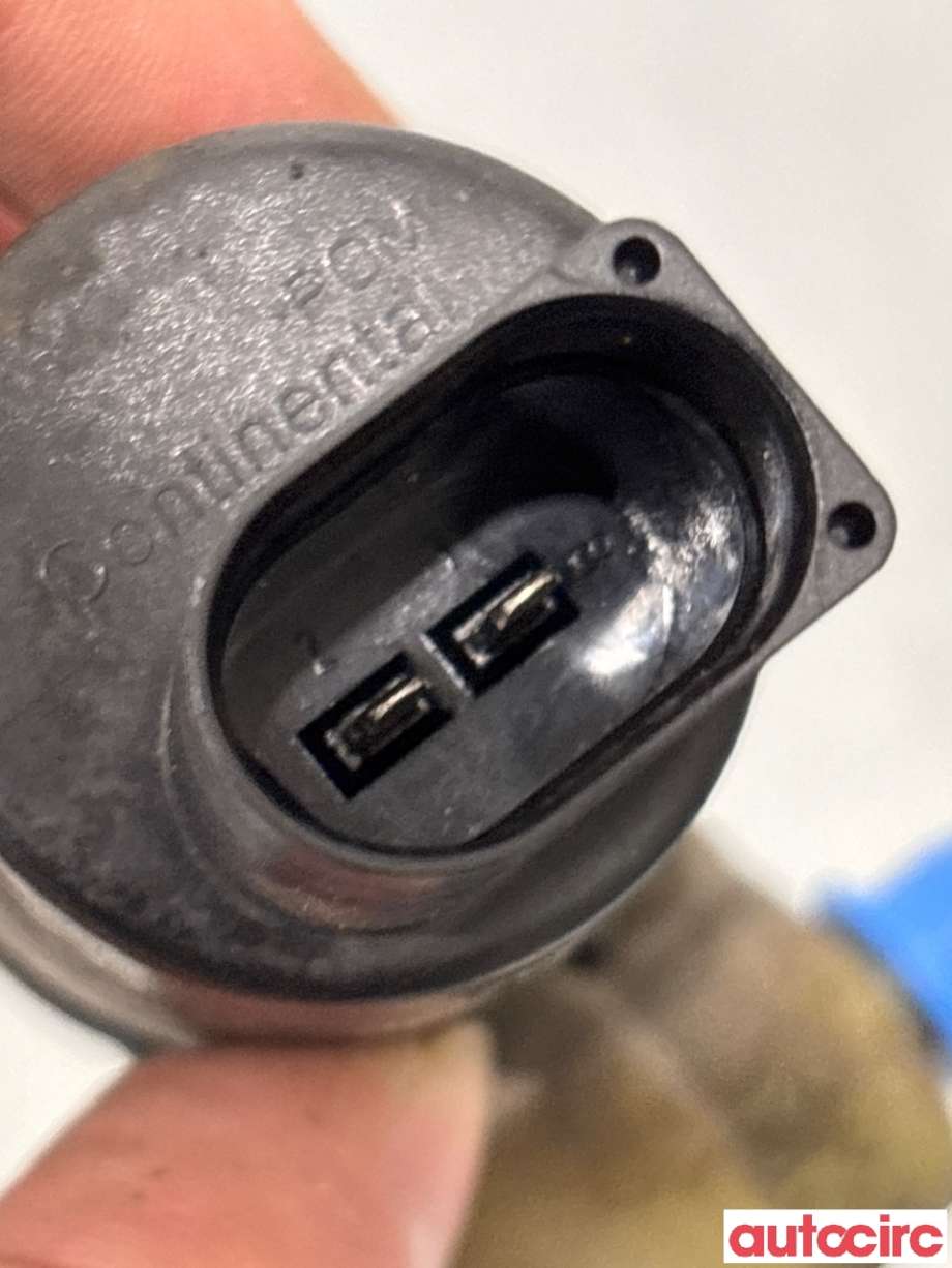 Spylerpumpe foran til Škoda Octavia 2009-2013 (Type II, Fase 2) (SKODA|1K6955651|)