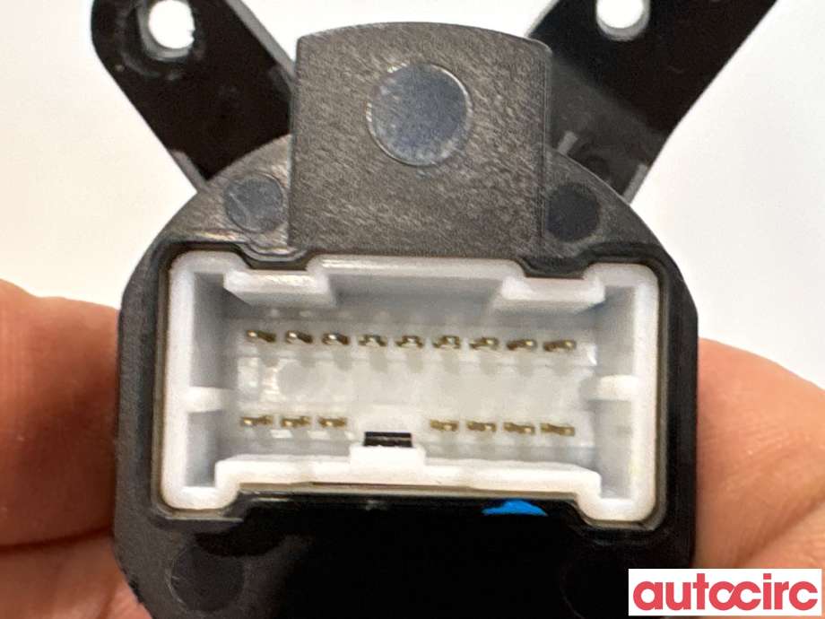 Bryter start/stopp til Kia Optima 2017-2020  (KIA|95430D4501|A2C95438500|95430-D4500)
