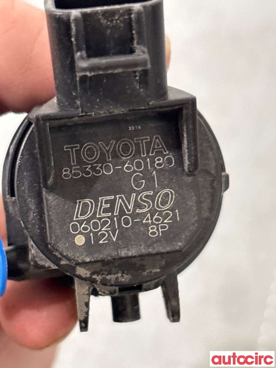 Spylerpumpe bak til Toyota Prius +7 2012-2020 (Type III) (stasjonsvogn) (stasjonsvogn) (TOYOTA|8533060180|)