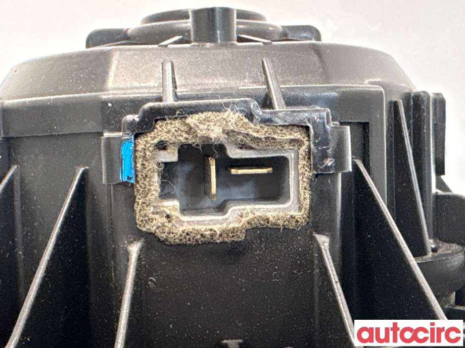Varmeapparat motor til Kia Optima 2017-2020  (KIA|97113A8000|F00S3B2547|)