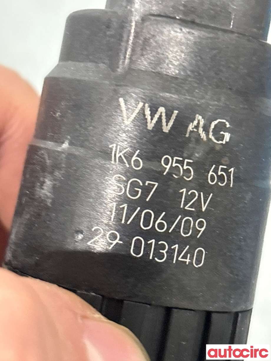 Spylerpumpe foran til Audi A3 2009-2012 (Type II, Fase 2)  (AUDI|1K6955651|)