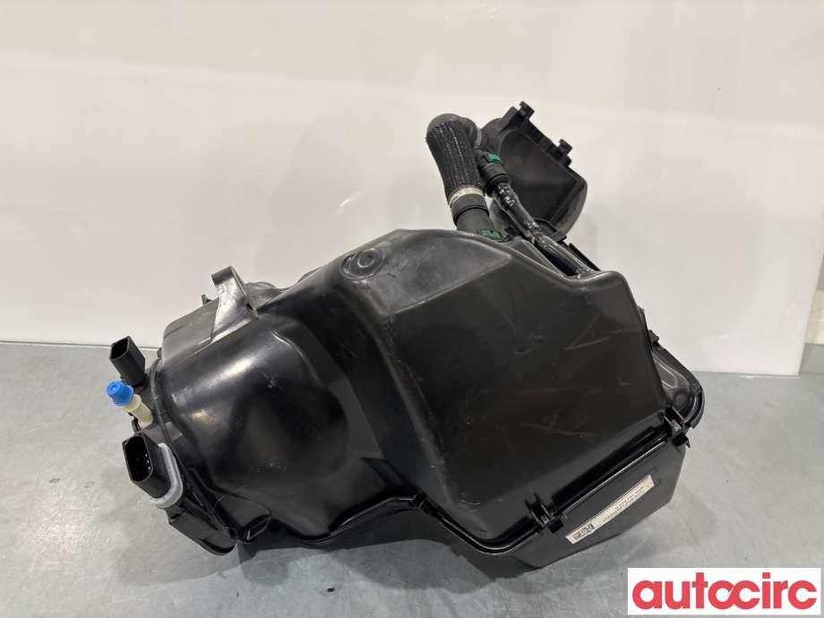 AdBlue tank til VW Caddy 2015-2020 (Type III, Fase 3)  (VOLKSWAGEN|2K5131877C|)