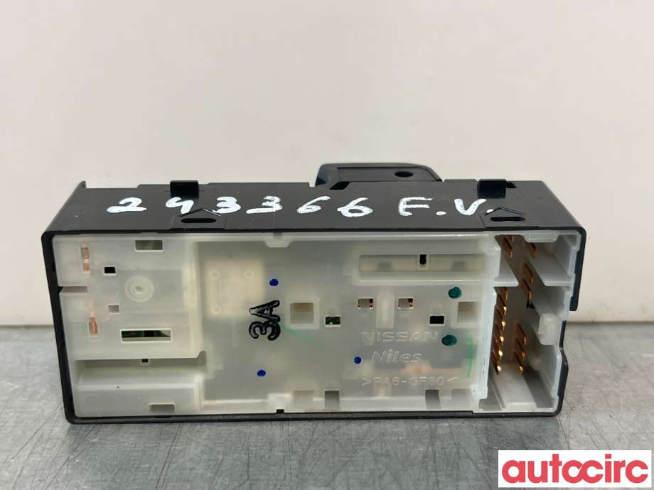 Bryter ruteheis til Nissan NV200 2010-2019  (NISSAN|25401JX30A|)