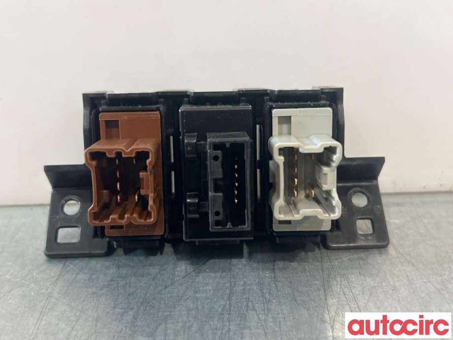 Bryter diverse til Nissan NV200 2010-2019  (NISSAN|251934FA0A|255003TA1A|)