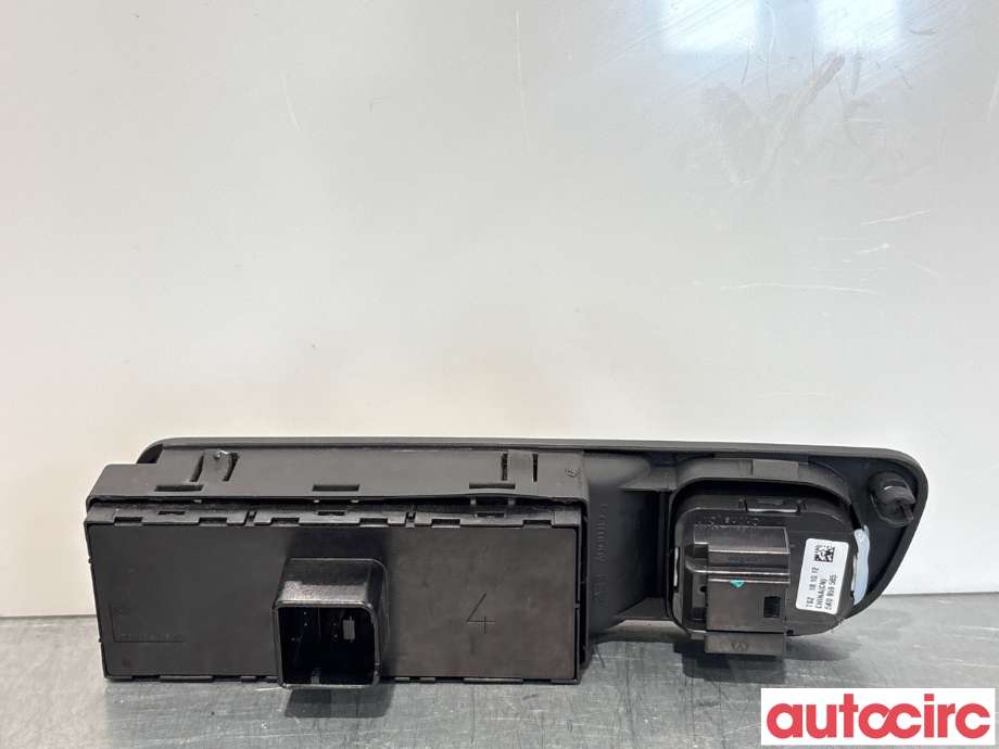 Bryter ruteheis til VW Tiguan 2011-2016 (Type I, Fase 2)  (VOLKSWAGEN|5K4959857A|)